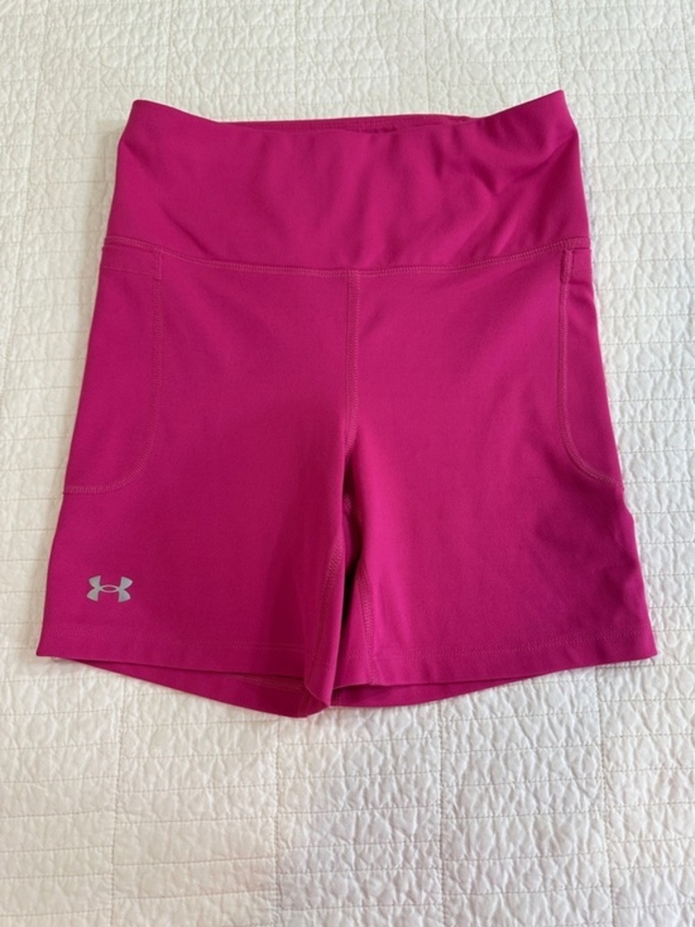 Under Armour Bike Shorts Girls Small Pink Performance Athletic Pockets